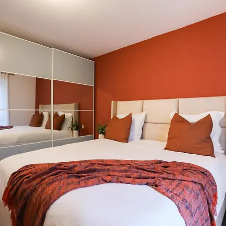 Valdargent Apartment